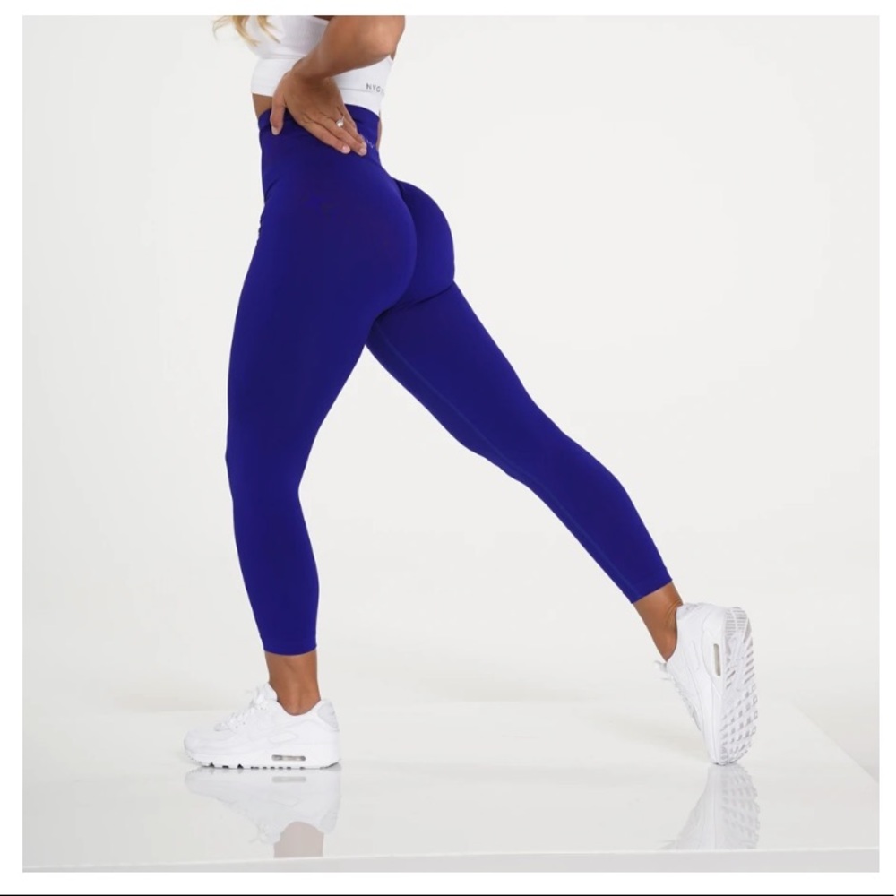 NVGTN Cobalt Solid Seamless Leggings